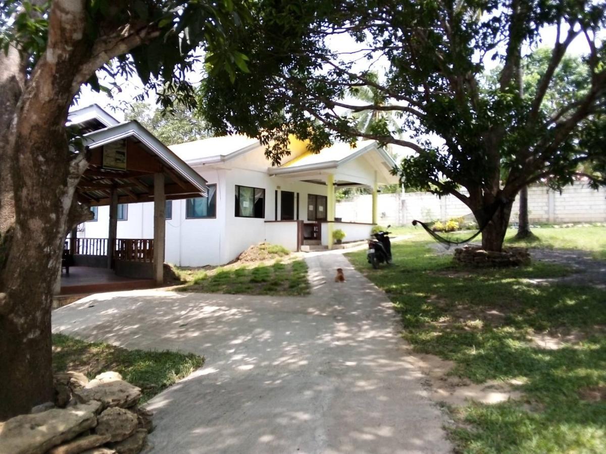 Balai Mariacaria Pension House Guindulman Extérieur photo