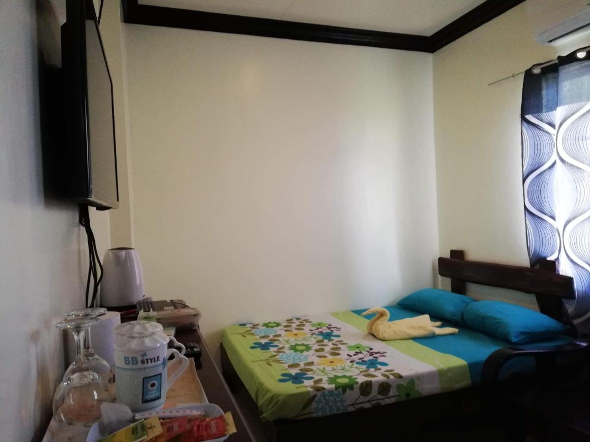 Balai Mariacaria Pension House Guindulman Extérieur photo
