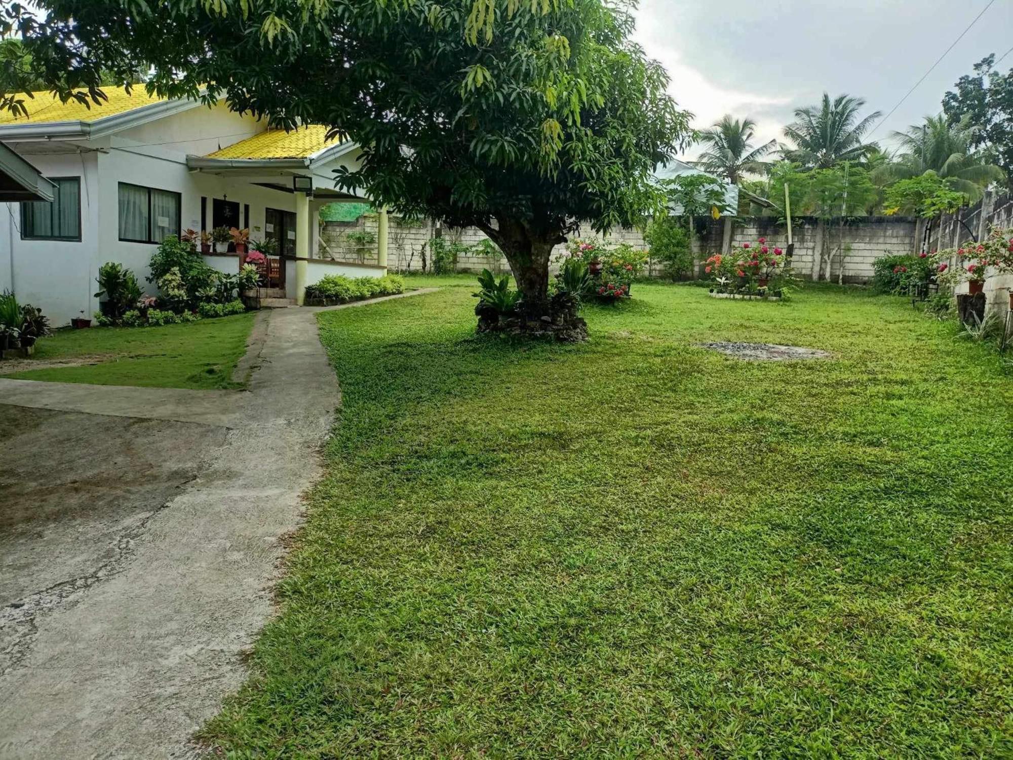Balai Mariacaria Pension House Guindulman Extérieur photo